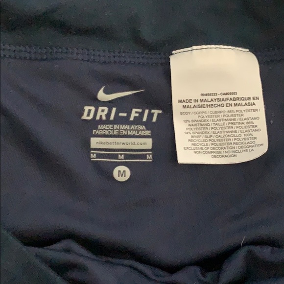 Nike Dry Fit Running Shorts Sz Medium - Picture 3 of 6